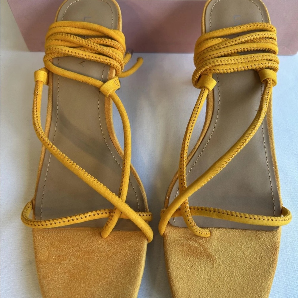 Lisa Vicky Sandals - Picture 3 of 8